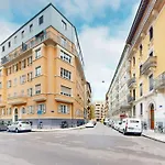 Beautiful Modern Apartment With Balcony In Geneva